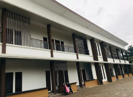 Grand Dahlia Hotel Mojolaban