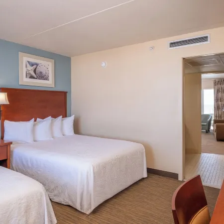 Reges Oceanfront Resort