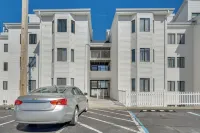 Charming Osage Beach Condo w/ Pool Access! - Apartments