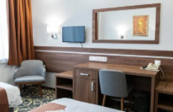 阿爾帕德飯店 住宿飯店