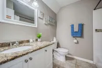 Centrally Located 3BR 2BA - !
