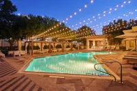 DoubleTree by Hilton Dallas - Market Center - Rooftop Pools