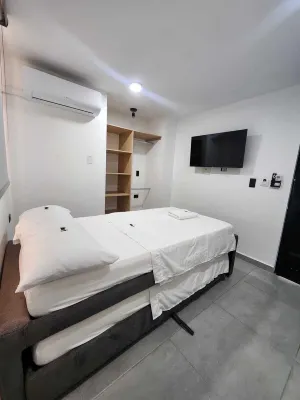 Eureka living Hotel a 