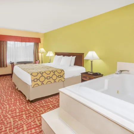 Baymont by Wyndham Sevierville Pigeon Forge Отели в г. Севьервилл