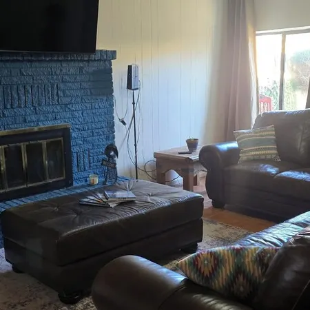 Hacienda de Horacio a 3 bedroom w/2 king beds, private patio and parking.