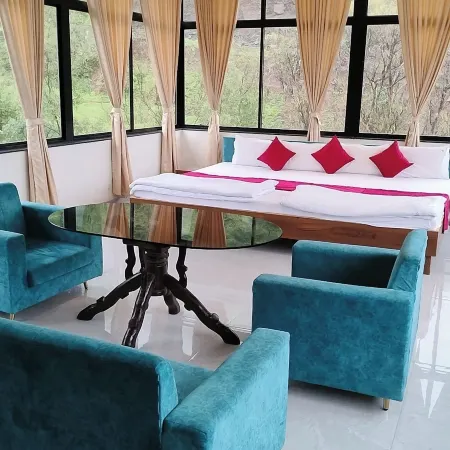 GOLDEN RESORT IGATPURI
