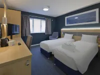 Travelodge Newbury Tot Hill Hotels in Newbury