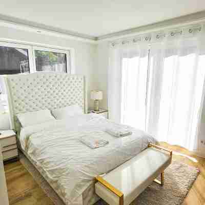 Luxus Neubau 65m2 City Wohnung in Munich Rooms