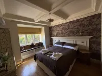 Bradleigh Lodge - Bed and Breakfasts
