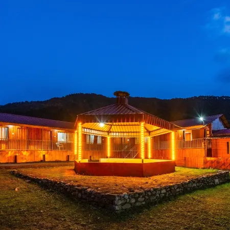 Yamunotri Cottages