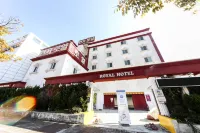 Windsor Royal Hotel - Bãi đậu xe