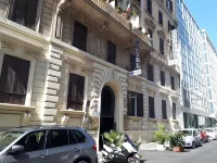 Cambridge Hotel