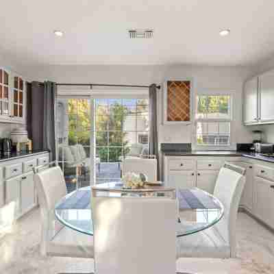 Beverly Hills Main House • 3BR • Hot Tub Others