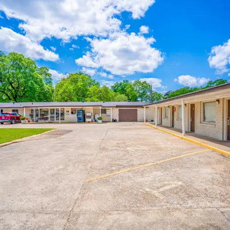 Cypress Inn Motel by OYO West Monroe I-20