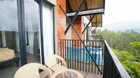 Manjoora Saddles Resorts & Spa - Mountain view
