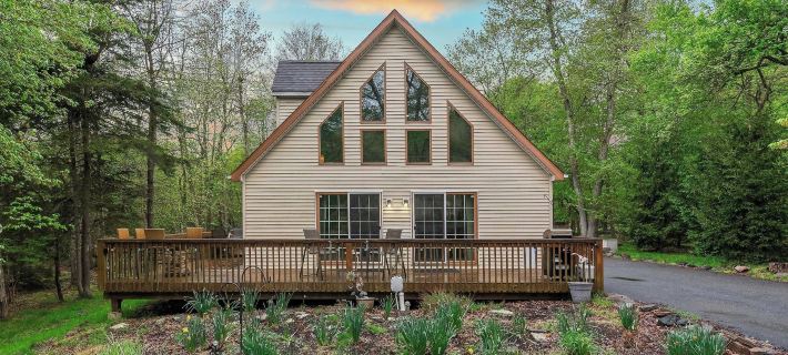 Chalet on Chalet by AvantStay Hotels in Carbon County