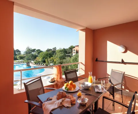 Résidence Pierre & Vacances Premium les Calanques des Issambres - Apartments