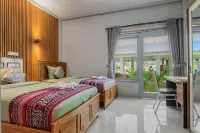 Hotel Bonne Nuit - balcony