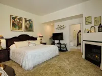 Cloran Mansion Bed & Breakfast Hotels in West Galena Township