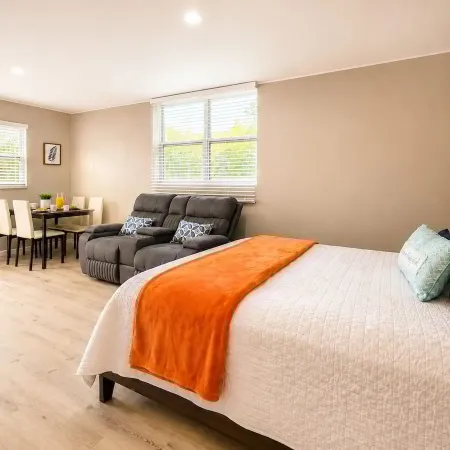 Modern Studio Private Parking Near Beach