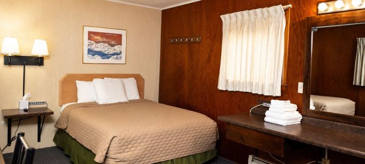 Indianhead Ironwood Hotel Hotels in Gogebic County