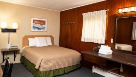 Indianhead Ironwood Hotel
