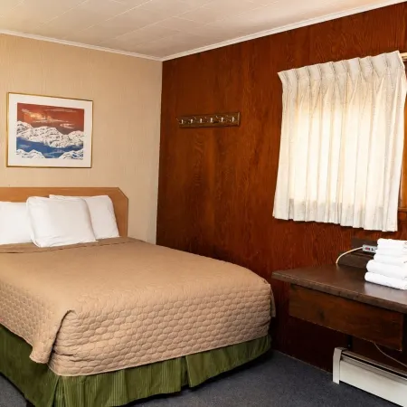 Indianhead Ironwood Hotel