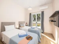 Villa Litsa Large Private Pool Walk to Beach Sea Views A C Wifi Hotels in Benitses