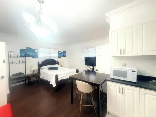 The Shores -  Privatzimmer