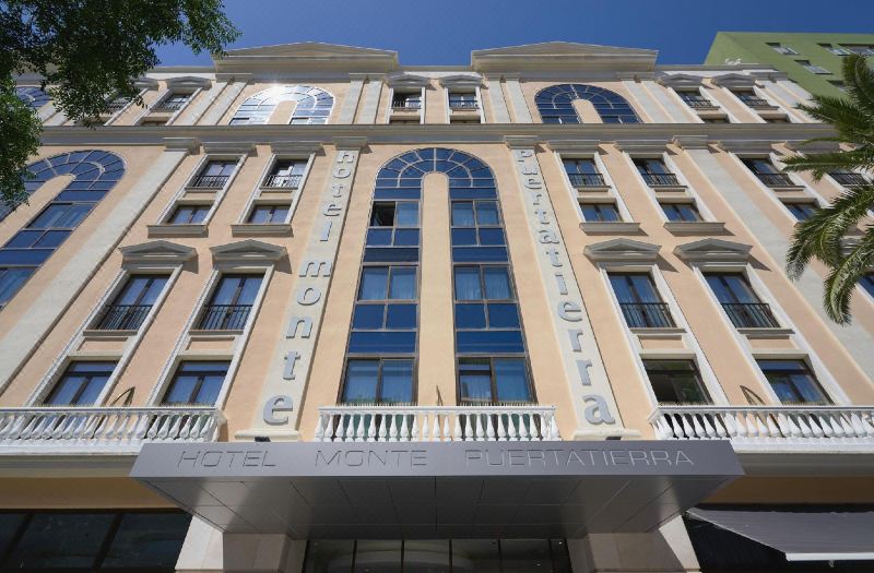 Hotel Monte Puertatierra