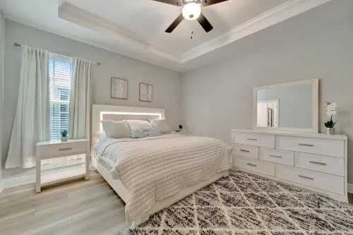 10 Mins to Disney Pool Access Sleeps 8