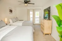 Suites at Waterside