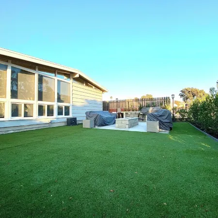 Extremely Luxurious Beach Getaway - 2blks to beach