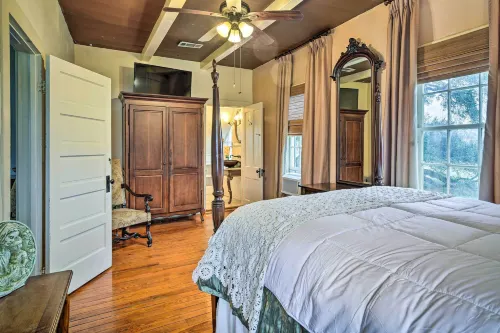 Vintage Louisiana Vacation Rental Home - Park Yeri