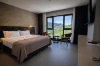 DEMEDERON HOTEL - Bergblick