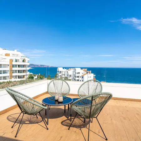 Luxury Rooftop Isea 1132 by Casasol