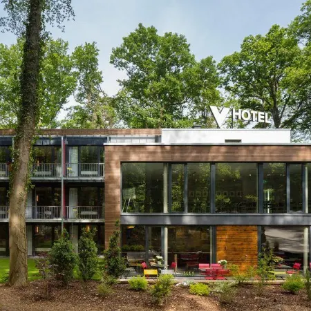 V-Hotel