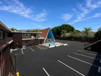 La Casa Inn - Motels