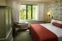 Williamsburg Woodlands Hotel & Suites, an Official Colonial Williamsburg Hotel - breakfast