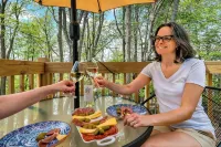 Tranquil Lake Retreat•Dog-Friendly•Lakes•Pools•Beaches•Spacious Family Escape - 4-Star