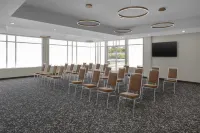 Hampton Inn San Diego-Downtown/Airport Area - Parking