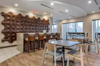 Comfort Suites Fort Lauderdale Airport & Cruise Port - Desayuno