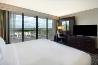 Embassy Suites by Hilton Jacksonville Baymeadows - parking