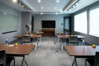 Aloft North Kansas City - 3-Sterne