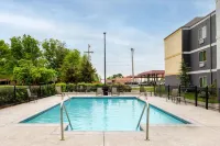 Fairfield Inn & Suites Ponca City - Pools