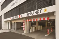 Super 8 by Wyndham Chemnitz - parking