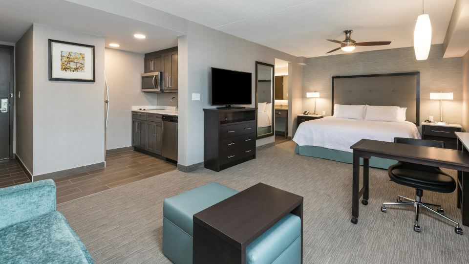Homewood Suites by Hilton Ottawa Airport