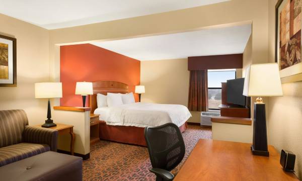 Hampton Inn by Hilton Wichita-East