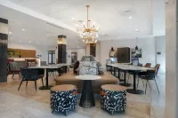Home2 Suites by Hilton Anderson Downtown - breakfast