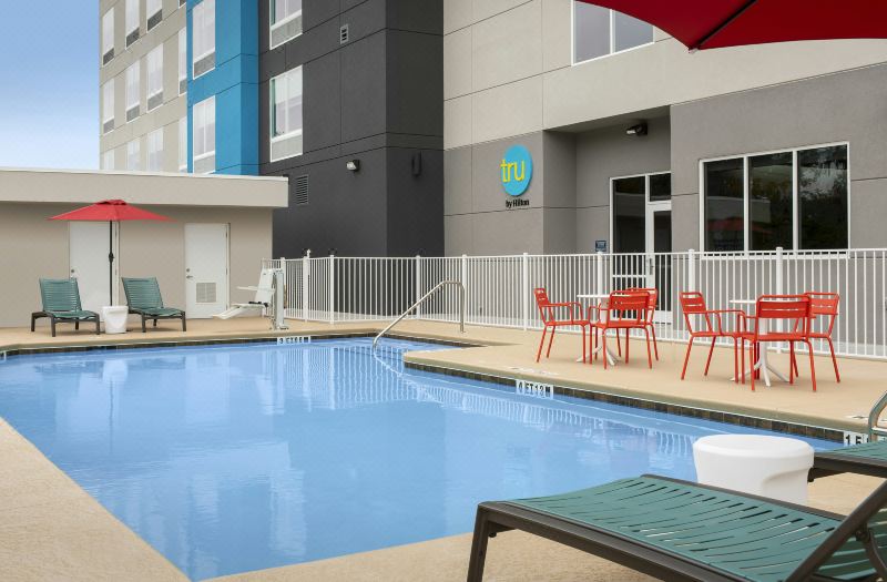 Tru by Hilton Lake City photo 2